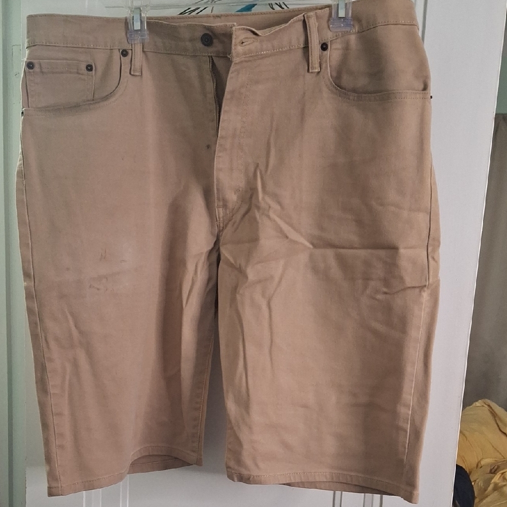 Levi's Tan Flat Front Shorts Classic Style